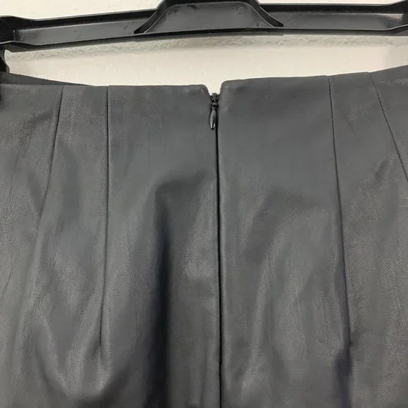 Express Pleated Faux Leather Mini Skirt Grommet - Picture 4 of 6